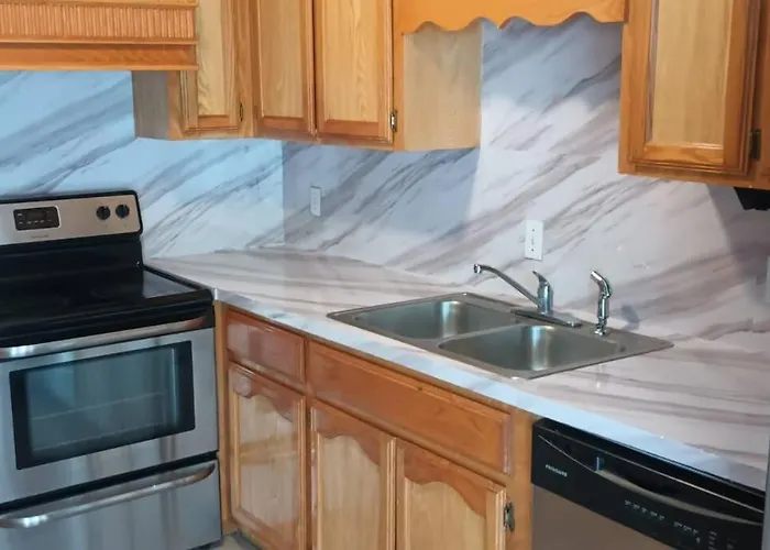 Mcallen 4Br With Pool, Shopping & More
