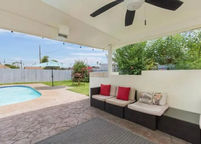 Mcallen 4Br With Pool, Shopping & More