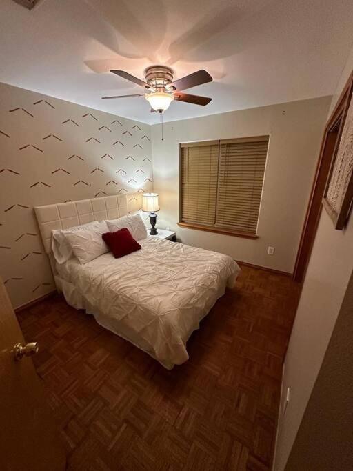 4br With Pool, Shopping & Hébergement de vacances