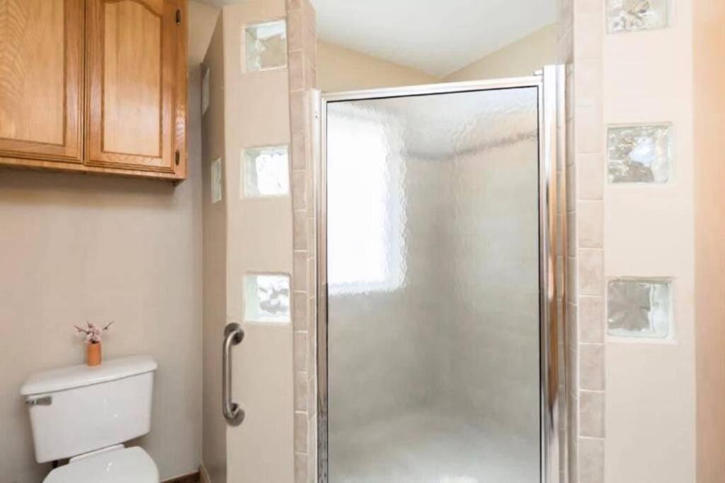 4br With Pool, Shopping &